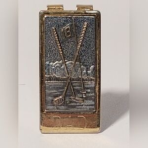 Vintage money clip with golf club 18th hole says "DAD" perfect for fathers day